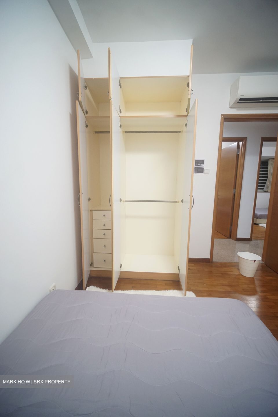 Queens (D3), Condominium #619705421